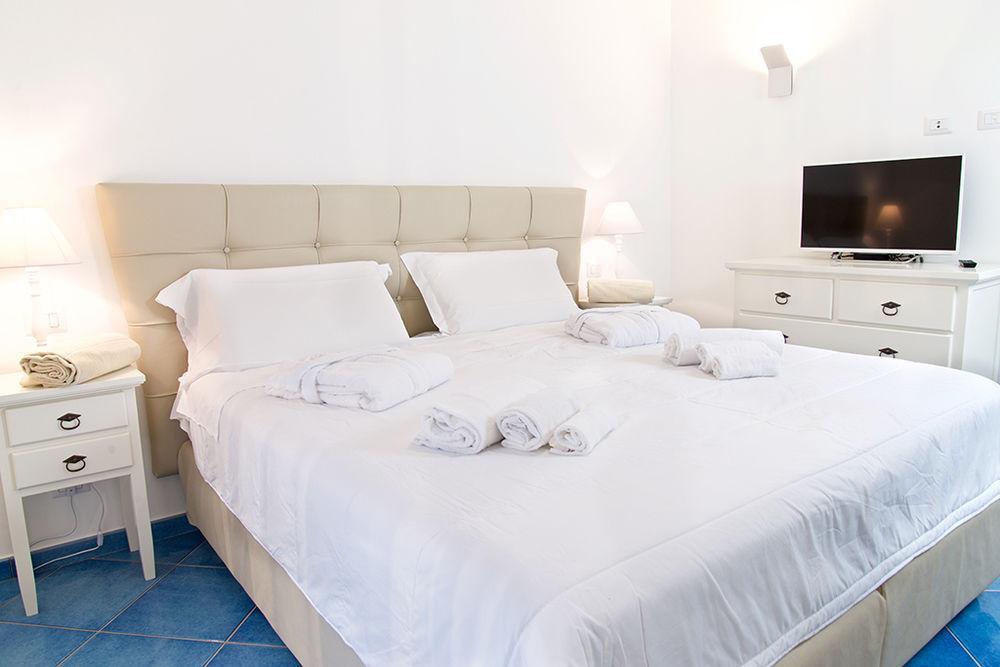 Hotel Il Delfino San Vincenzo Kültér fotó
